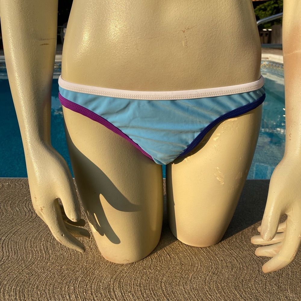 Design Lab Blue Bikini - Picture 4 of 8